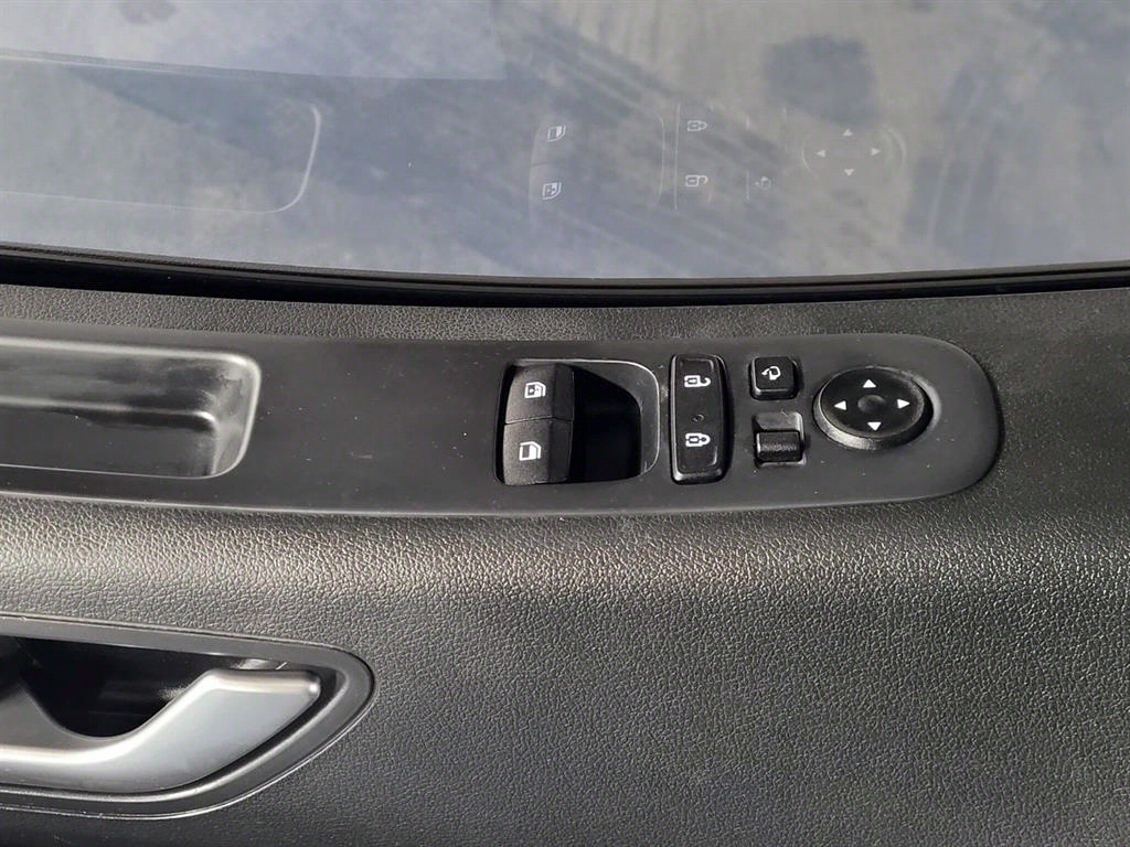 HYUNDAI Staria - Vista 12