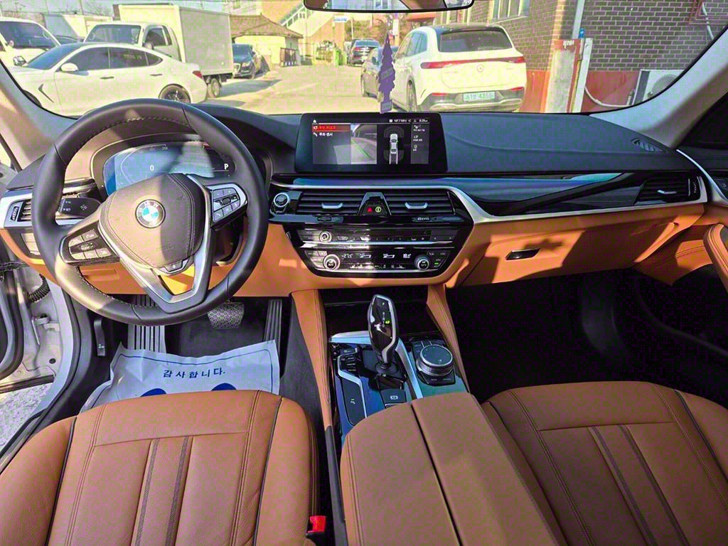 BMW 5 Series - Vista 9