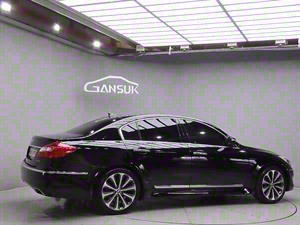 HYUNDAI Genesis - Vista 8