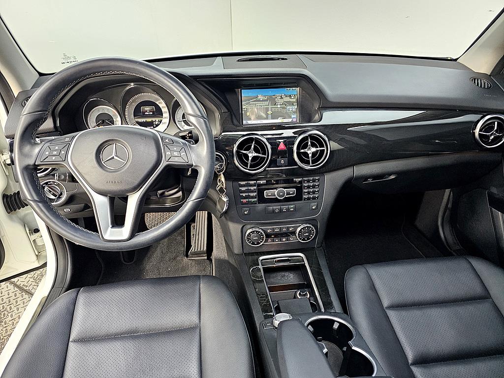 Mercedes Benz GLK Class - Vista 5