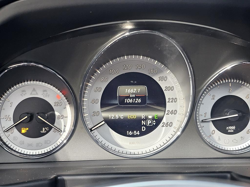 Mercedes Benz GLK Class - Vista 7