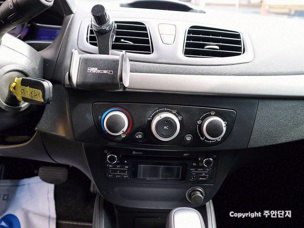 SAMSUNG SM3 2015 Blanco - Importación desde Corea - HF Imports Iquique - Foto 9