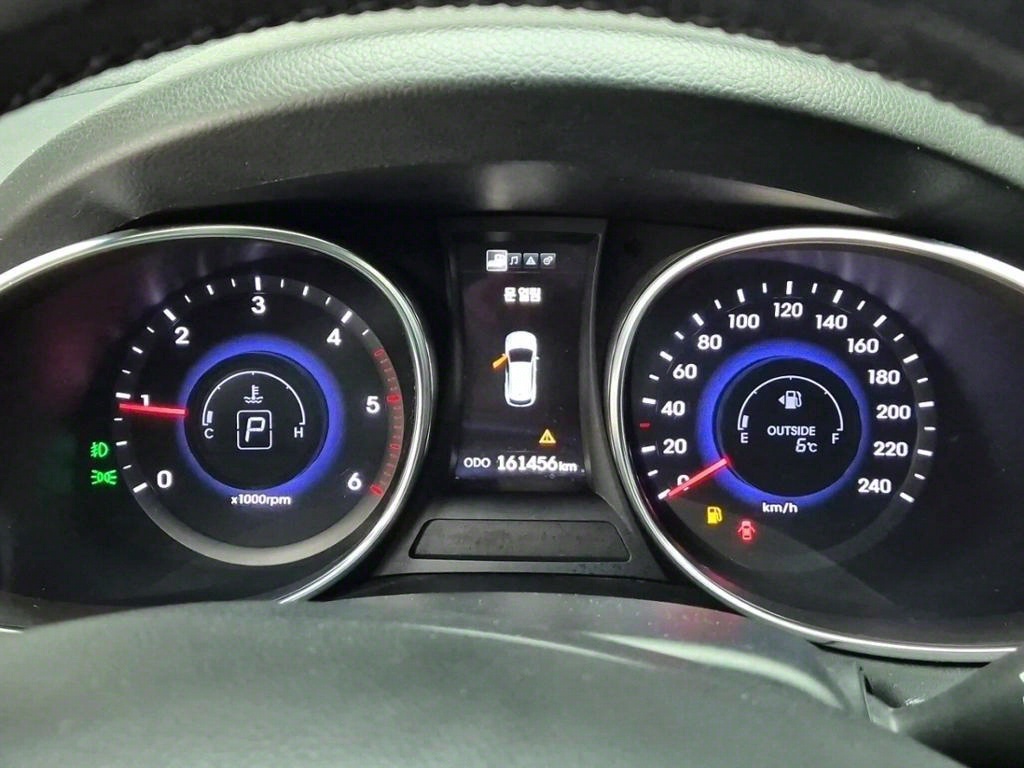 HYUNDAI Santa Fe - Vista 6