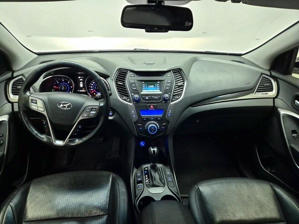 HYUNDAI Santa Fe - Vista 9