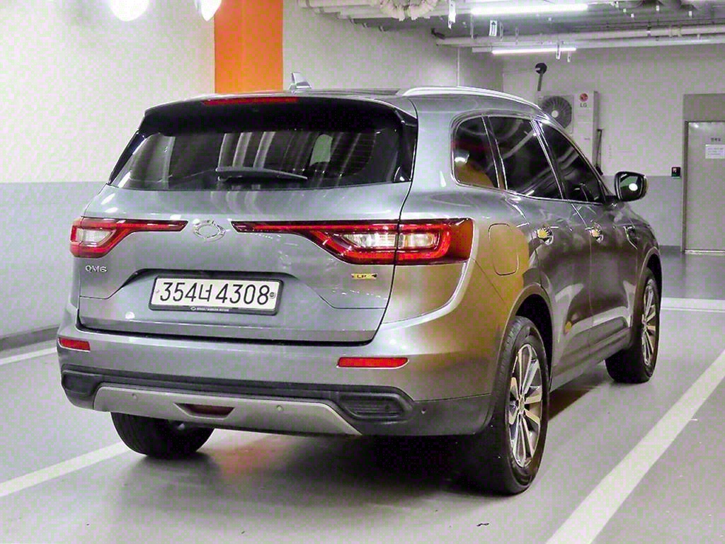 SAMSUNG QM6 - Vista 4