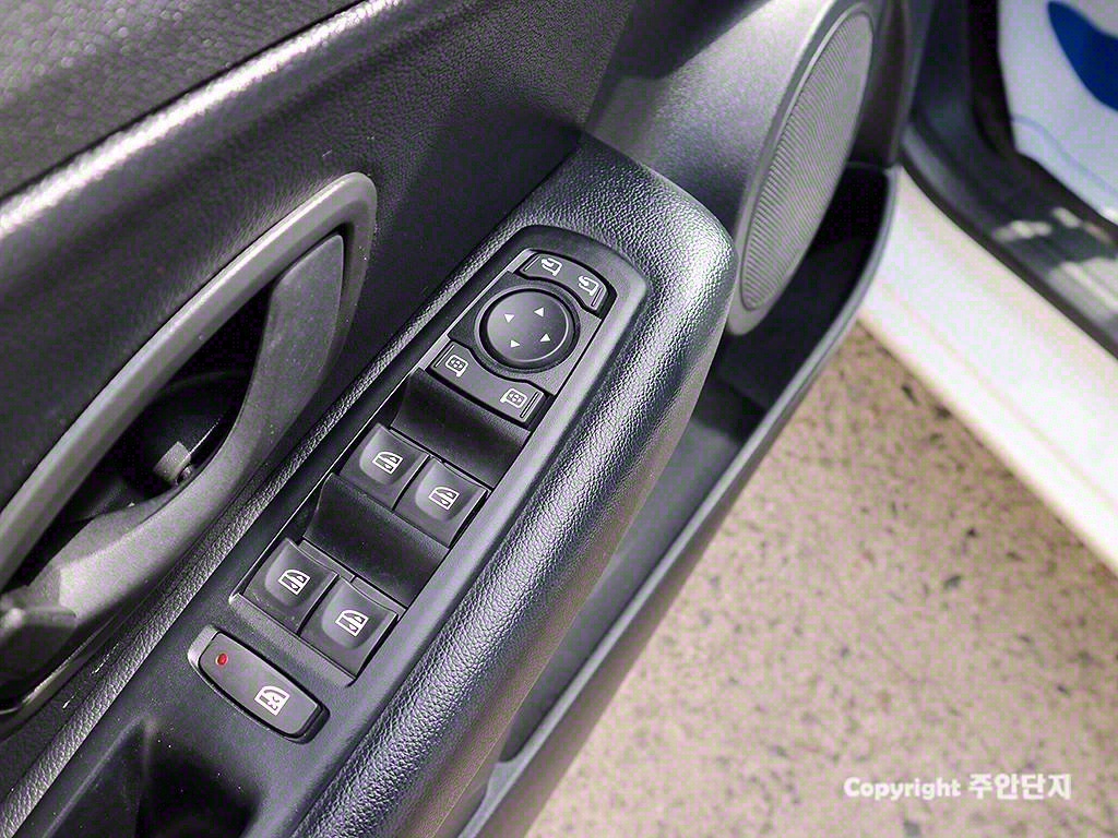 SAMSUNG SM3 2015 Blanco - Importación desde Corea - HF Imports Iquique - Foto 10