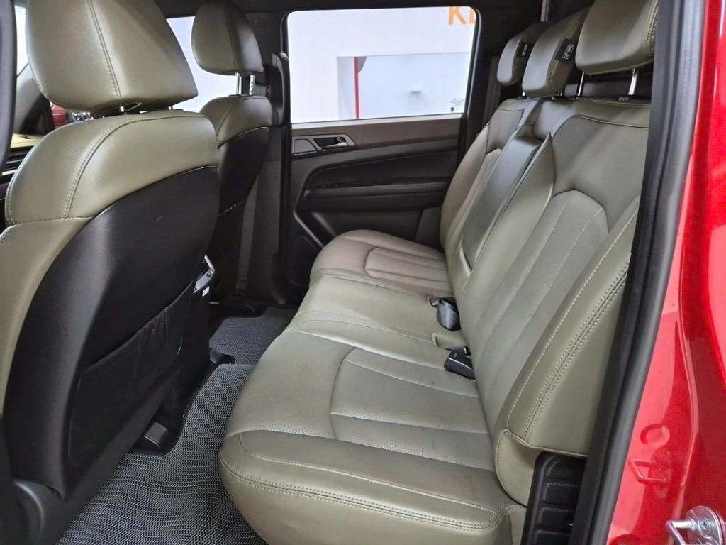 Ssangyong Rexton - Vista 12