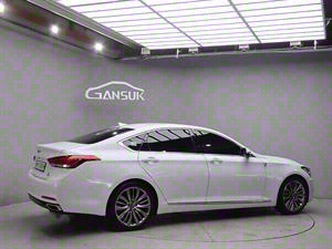 Genesis G80 - Vista 8