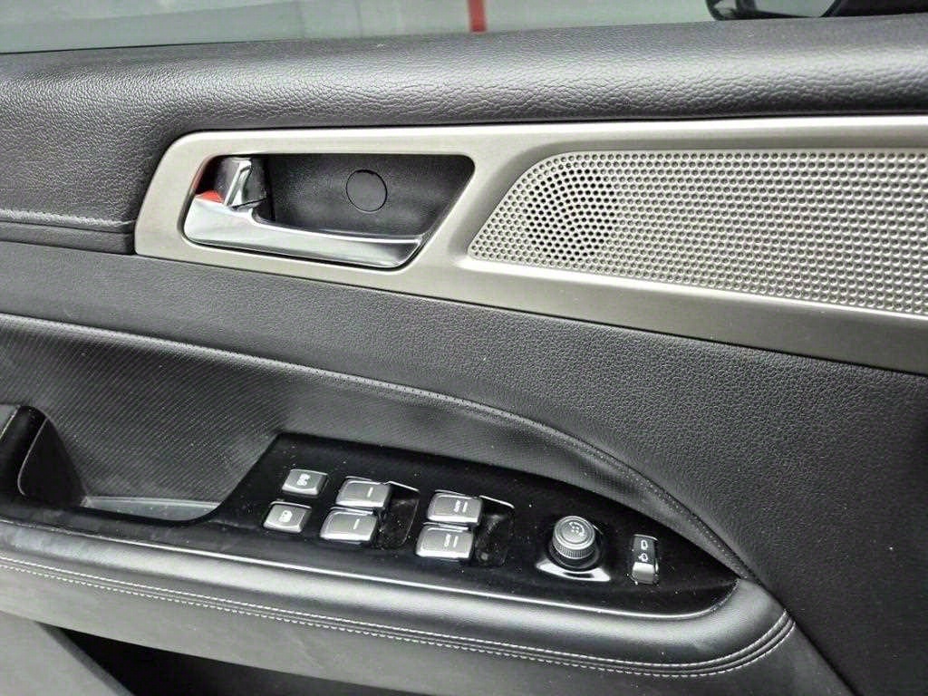 Ssangyong Rexton 2018 Negro - Importación desde Corea - HF Imports Iquique - Foto 15