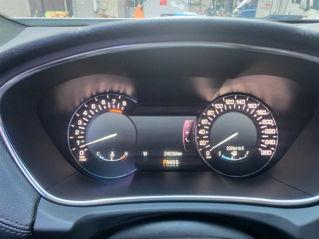 Lincoln MKX - Vista 4