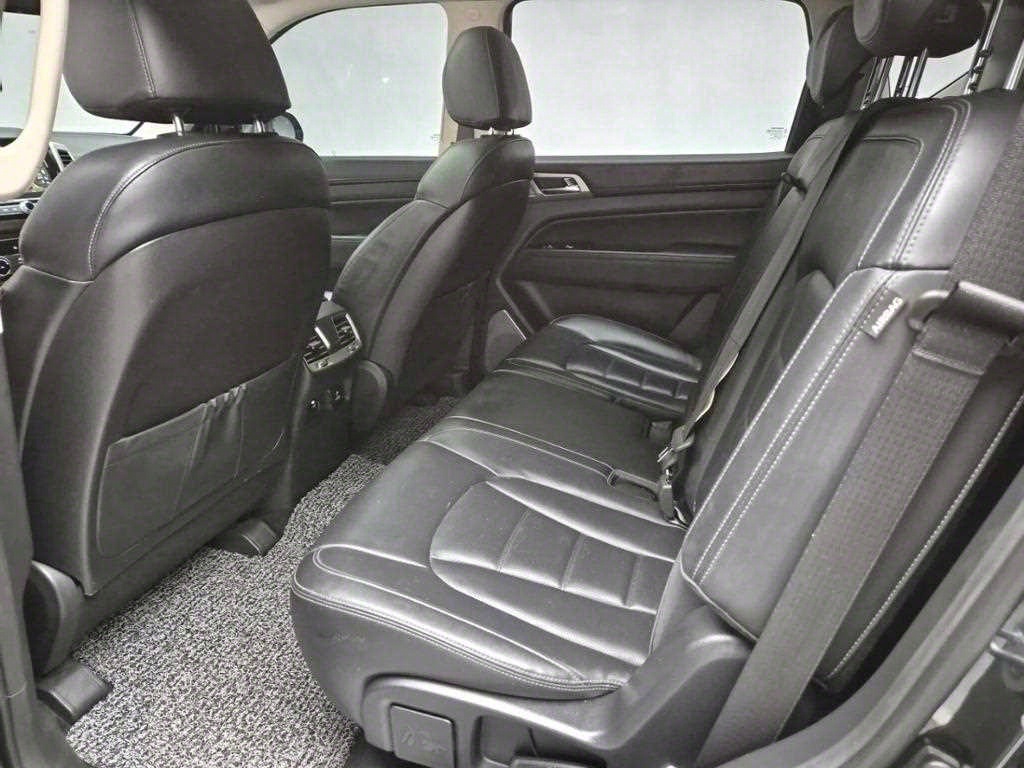 Ssangyong Rexton 2018 Negro - Importación desde Corea - HF Imports Iquique - Foto 13