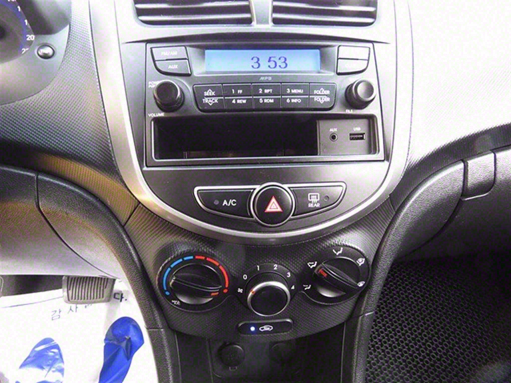 HYUNDAI Accent 2018 Gris - Importación desde Corea - HF Imports Iquique - Foto 16