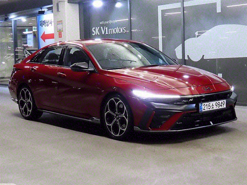 HYUNDAI Avante