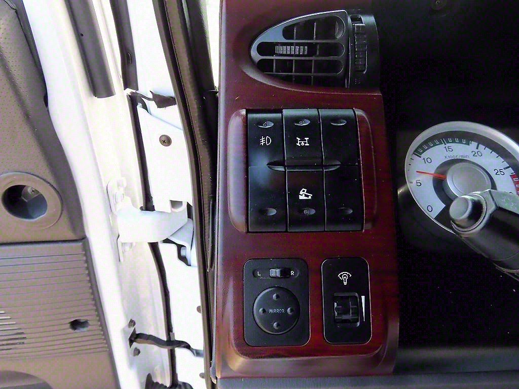 medium and large cargo truck 2018 Blanco - Importación desde Corea - HF Imports Iquique - Foto 17