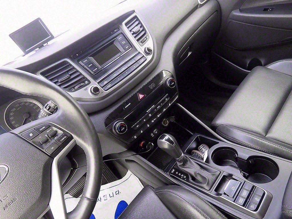 HYUNDAI Tucson - Vista 11