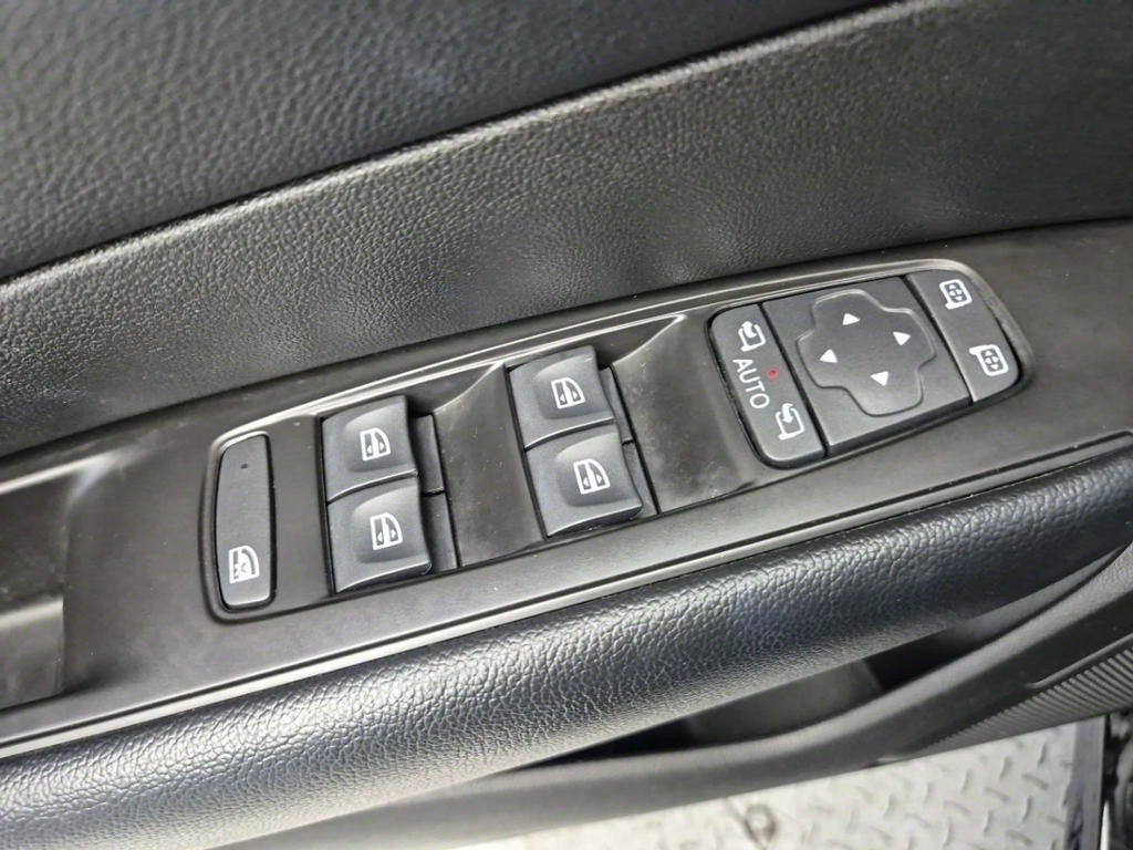 SAMSUNG SM6 - Vista 9