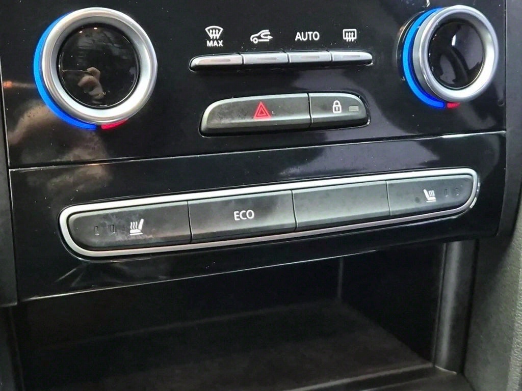 SAMSUNG SM6 - Vista 8