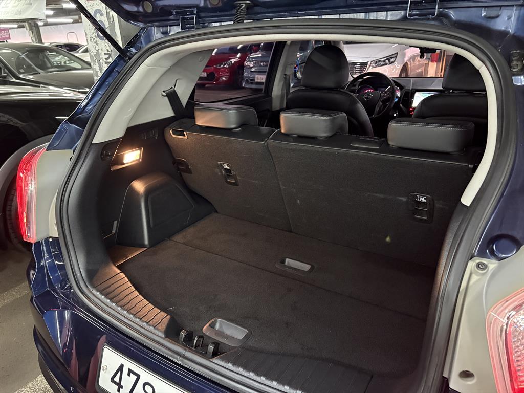 Ssangyong Tivoli - Vista 7