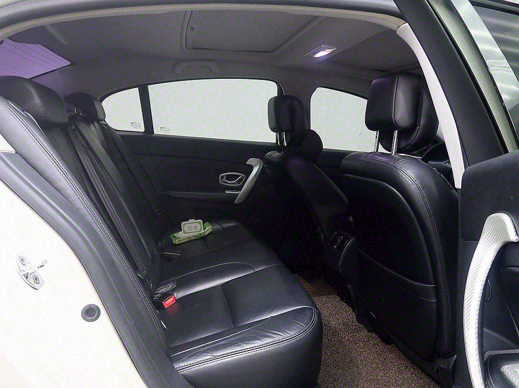 SAMSUNG SM5 2011 Blanco - Importación desde Corea - HF Imports Iquique - Foto 12