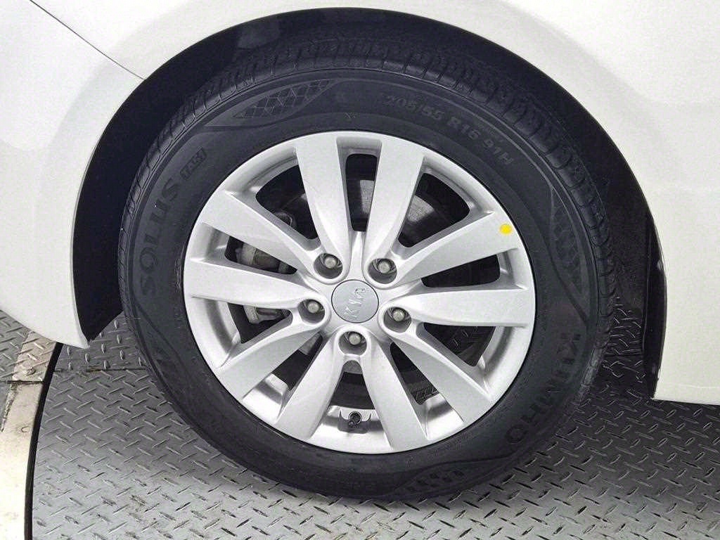 KIA K3 2013 Blanco - Importación desde Corea - HF Imports Iquique - Foto 19