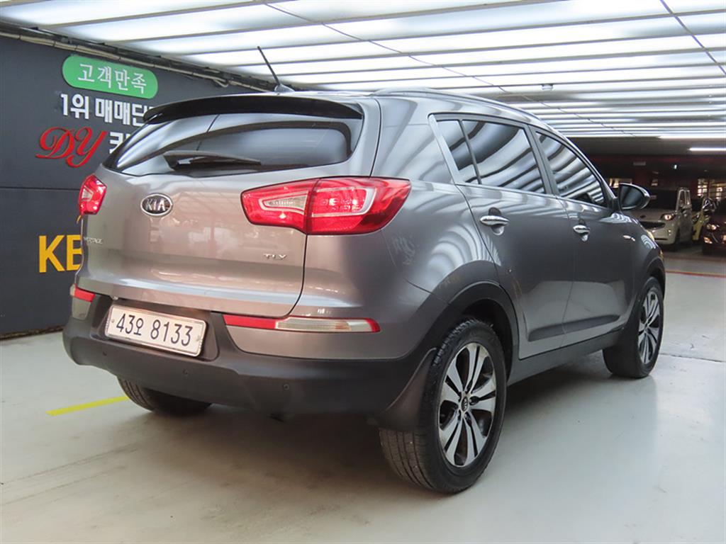 KIA Sportage - Vista 4