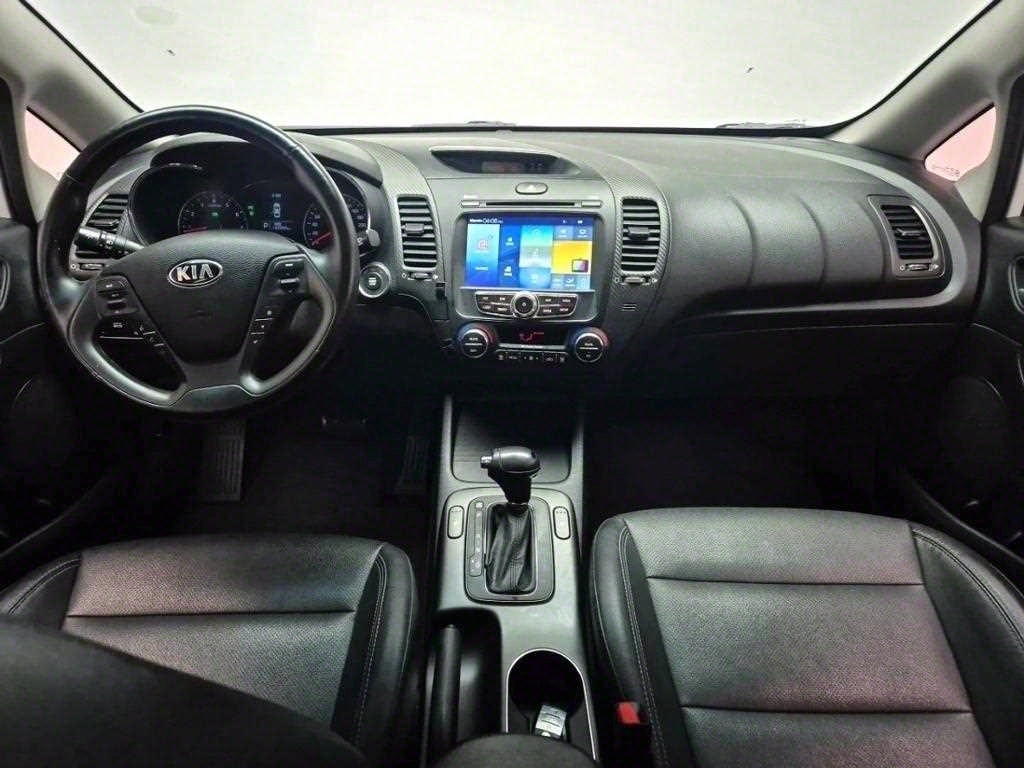 KIA K3 - Vista 7