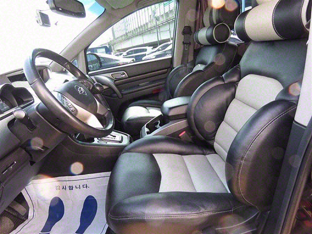 Ssangyong Korando - Vista 6