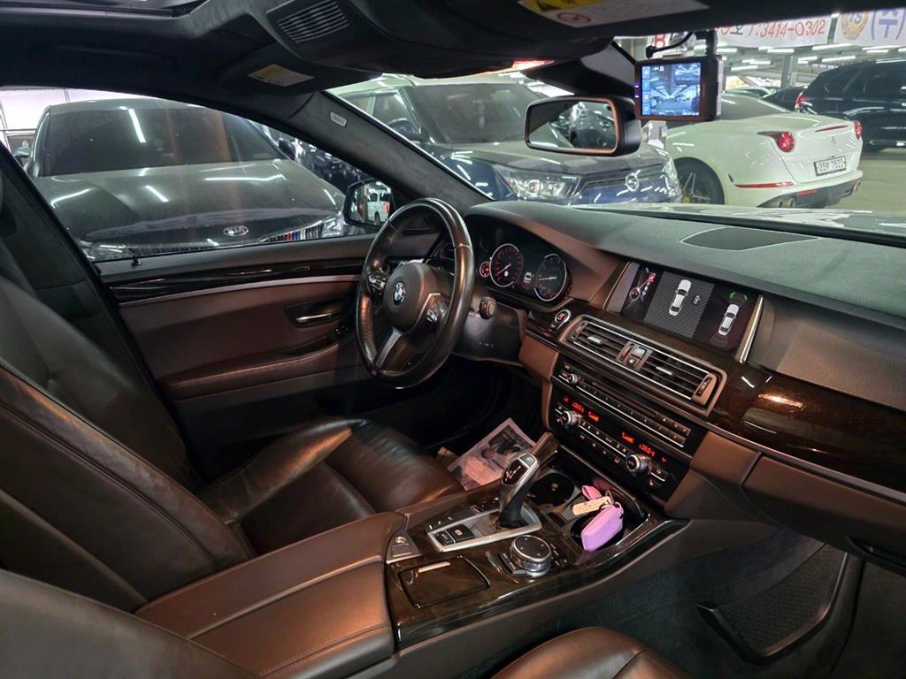 BMW 5 Series - Vista 10