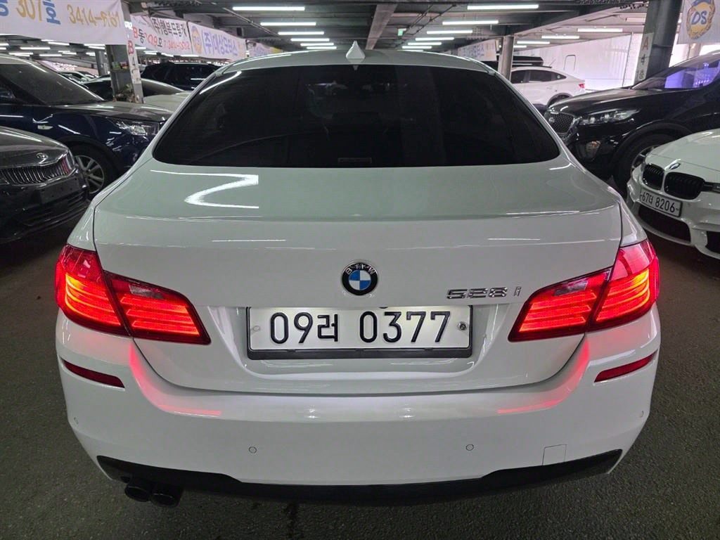 BMW 5 Series - Vista 5