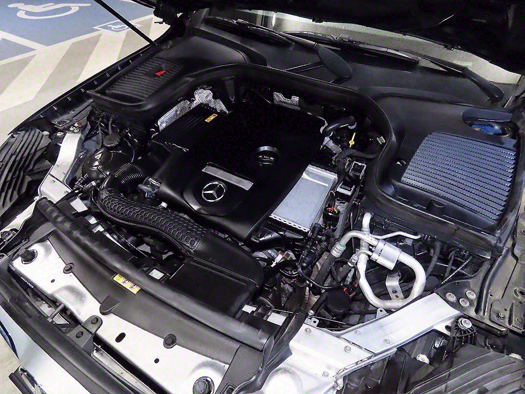 Mercedes Benz GLC Class 2019 Negro - Importación desde Corea - HF Imports Iquique - Foto 19