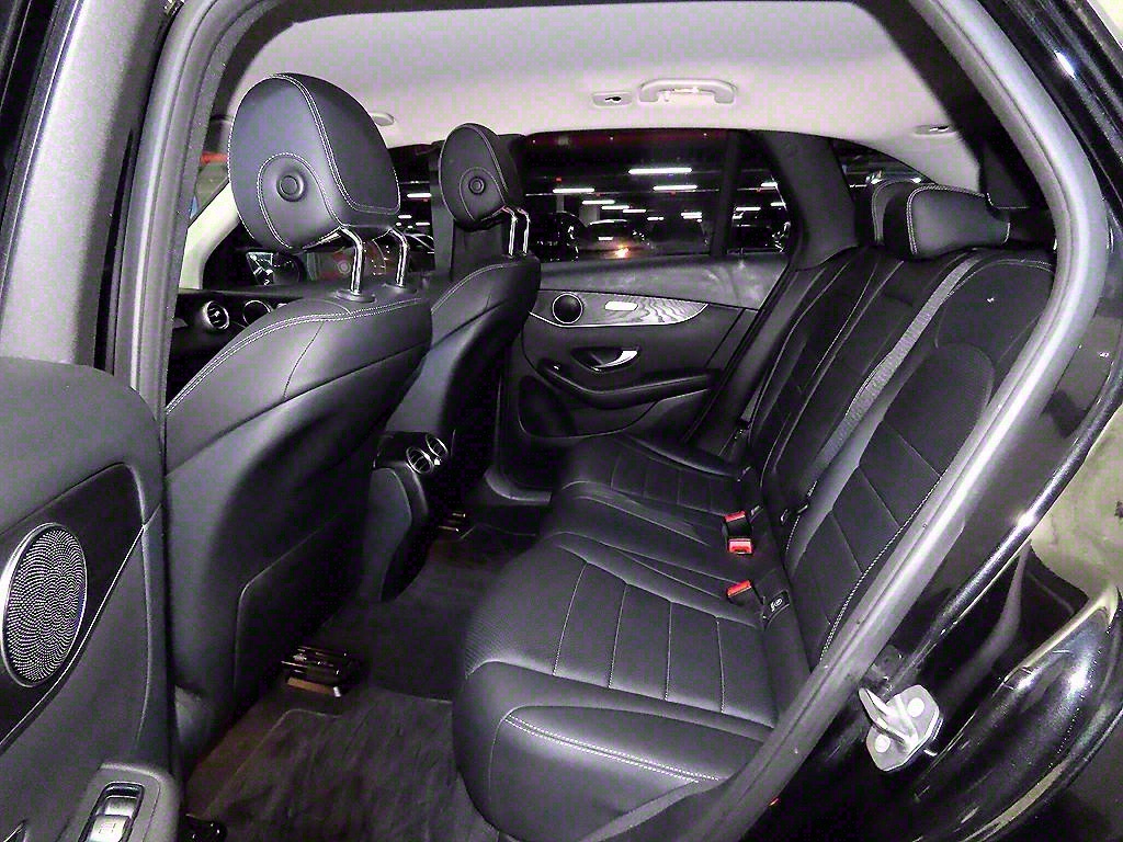 Mercedes Benz GLC Class - Vista 7