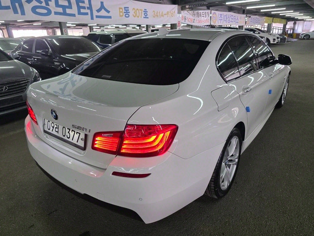 BMW 5 Series - Vista 4