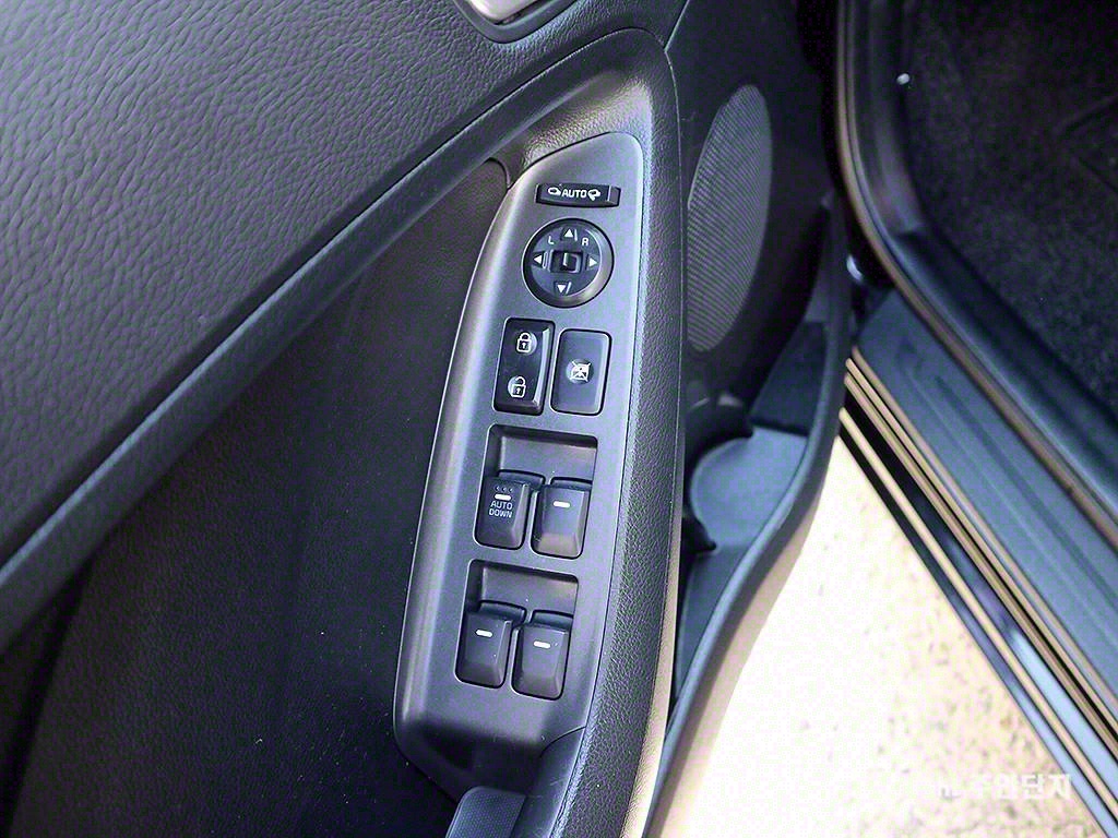 KIA K3 2015 Negro - Importación desde Corea - HF Imports Iquique - Foto 1