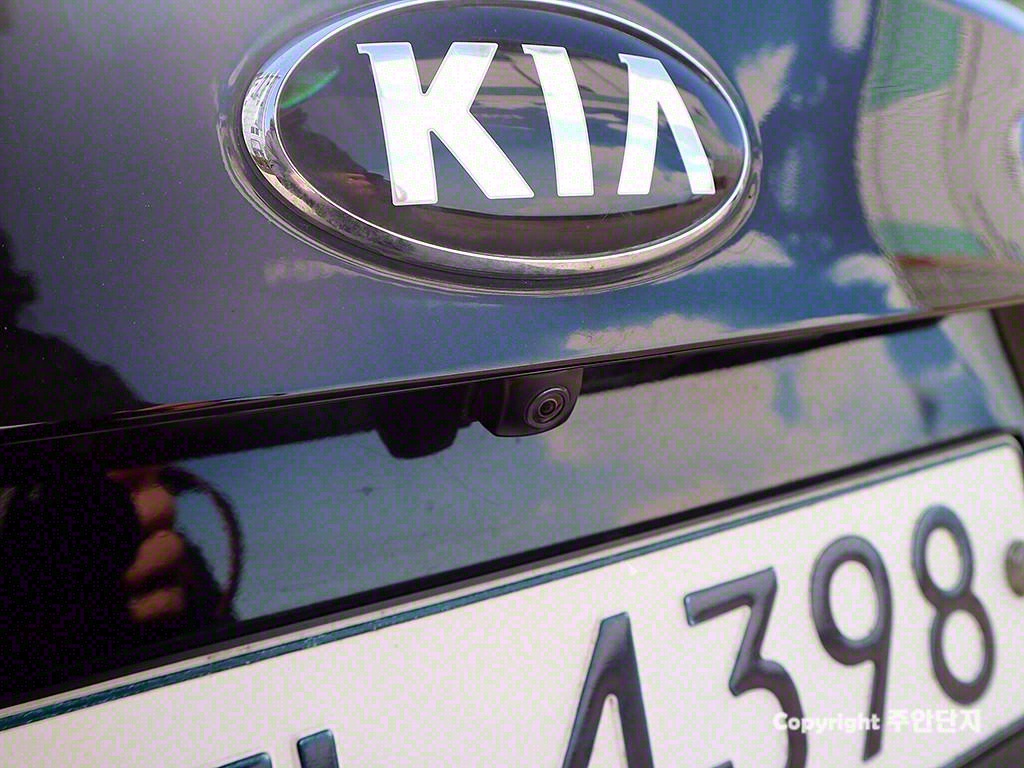 KIA K3 2015 Negro - Importación desde Corea - HF Imports Iquique - Foto 7