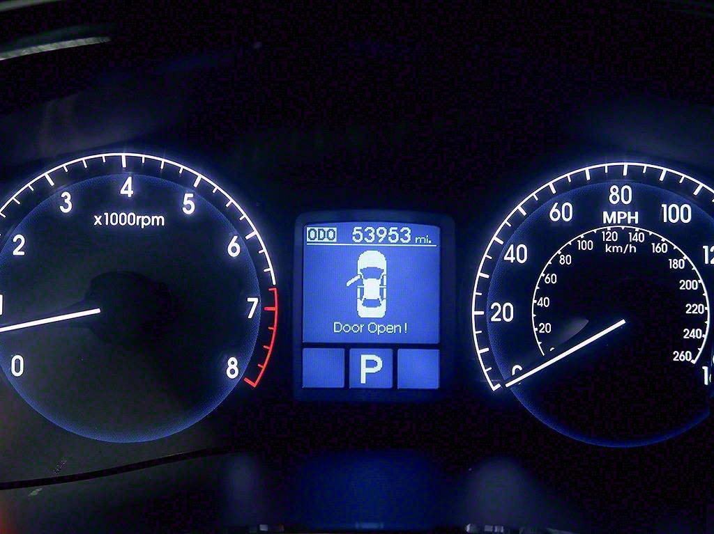 HYUNDAI Genesis - Vista 11