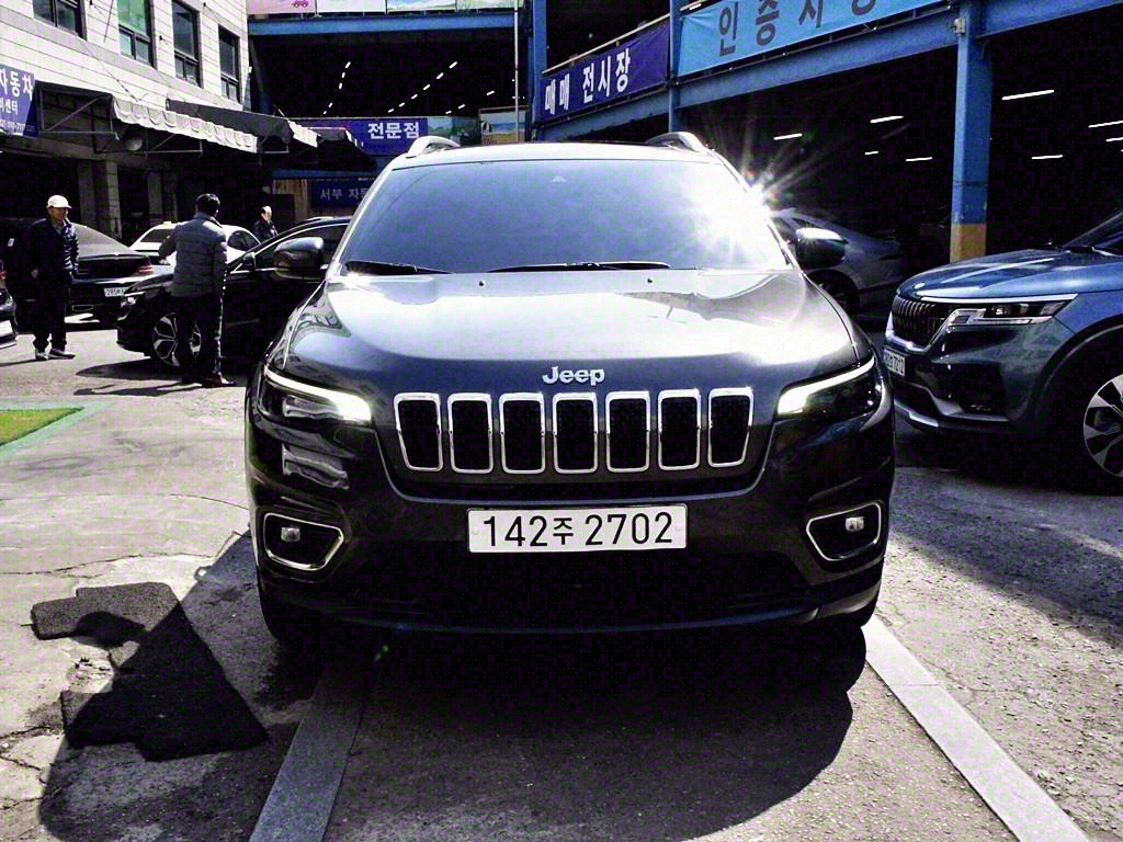 Jeep Cherokee