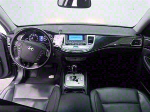 HYUNDAI Genesis - Vista 10