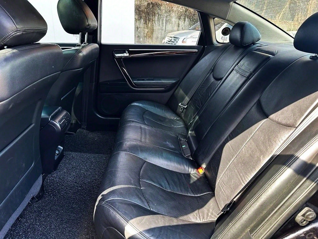 SAMSUNG SM7 2011 Negro - Importación desde Corea - HF Imports Iquique - Foto 16