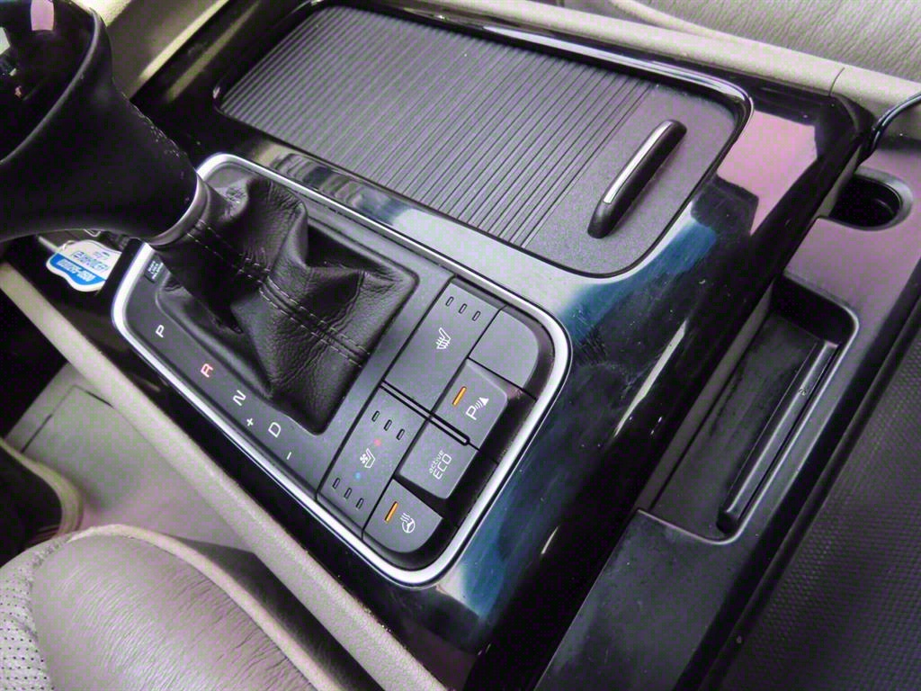 KIA Carnival 2015 Blanco - Importación desde Corea - HF Imports Iquique - Foto 13