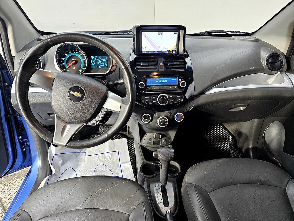 Chevrolet Spark - Vista 5