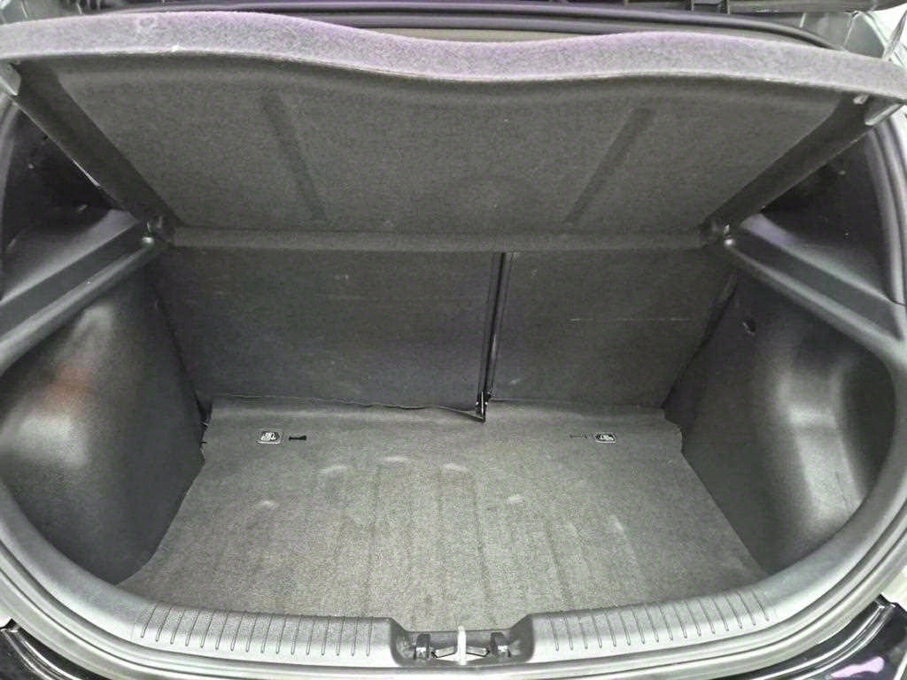 HYUNDAI Accent 2012 Negro - Importación desde Corea - HF Imports Iquique - Foto 13