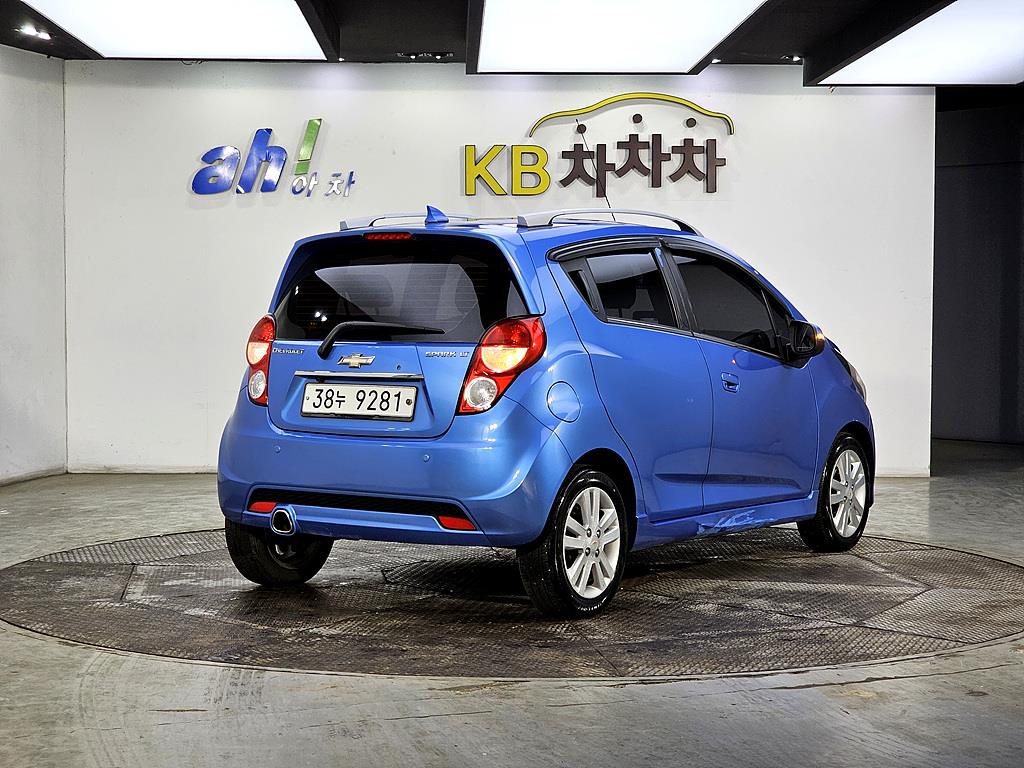 Chevrolet Spark - Vista 4