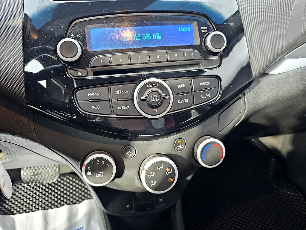 Chevrolet Spark 2014 Azul - Importación desde Corea - HF Imports Iquique - Foto 14