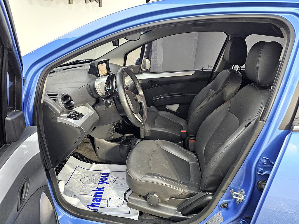 Chevrolet Spark - Vista 8