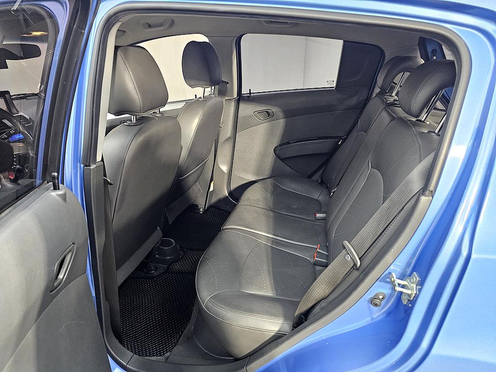 Chevrolet Spark - Vista 9