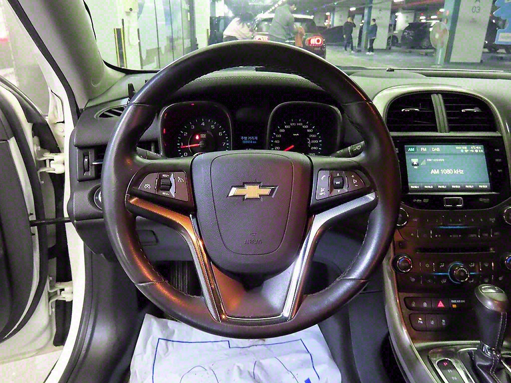 Chevrolet Malibu - Vista 8