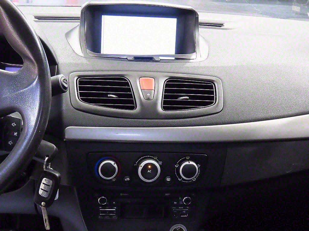 SAMSUNG SM3 - Vista 11