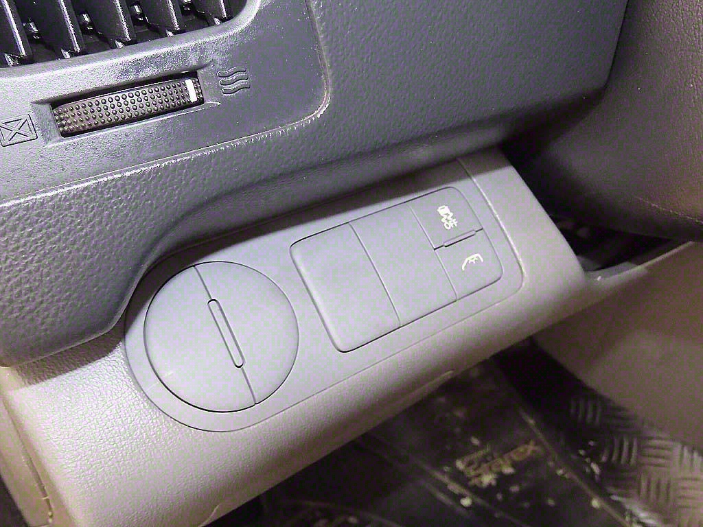 HYUNDAI Starex - Vista 11