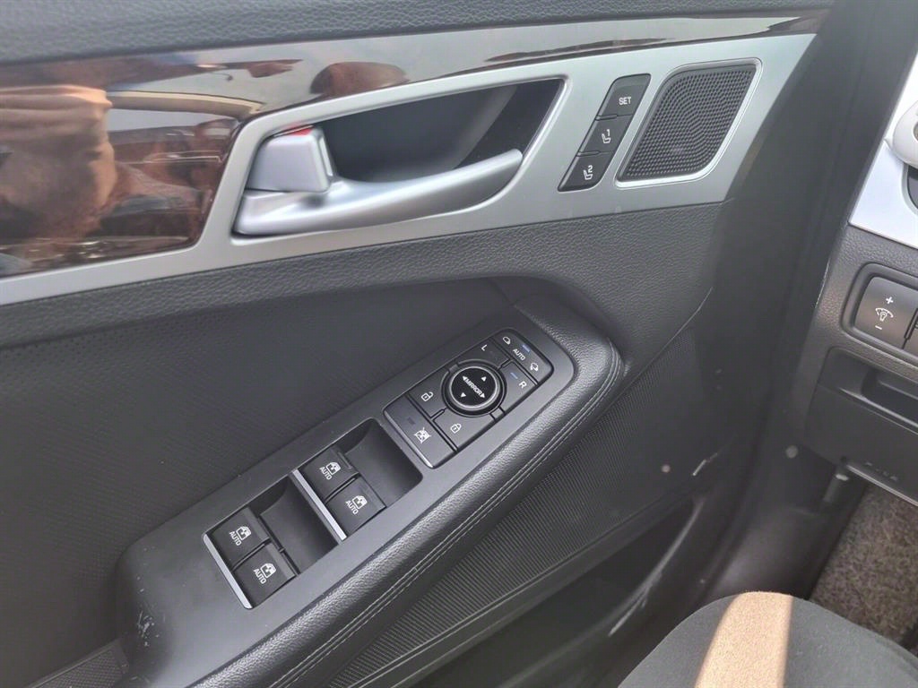 HYUNDAI Genesis 2016 Negro - Importación desde Corea - HF Imports Iquique - Foto 15