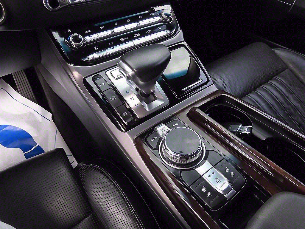 Genesis EQ900 - Vista 11